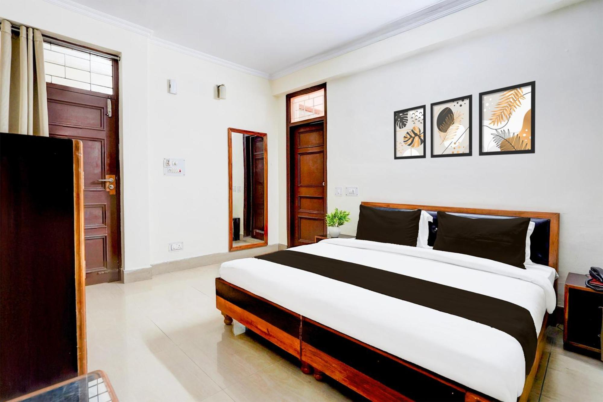 Super Townhouse Mall Road Near Library Chowk Mussoorie Exterior photo