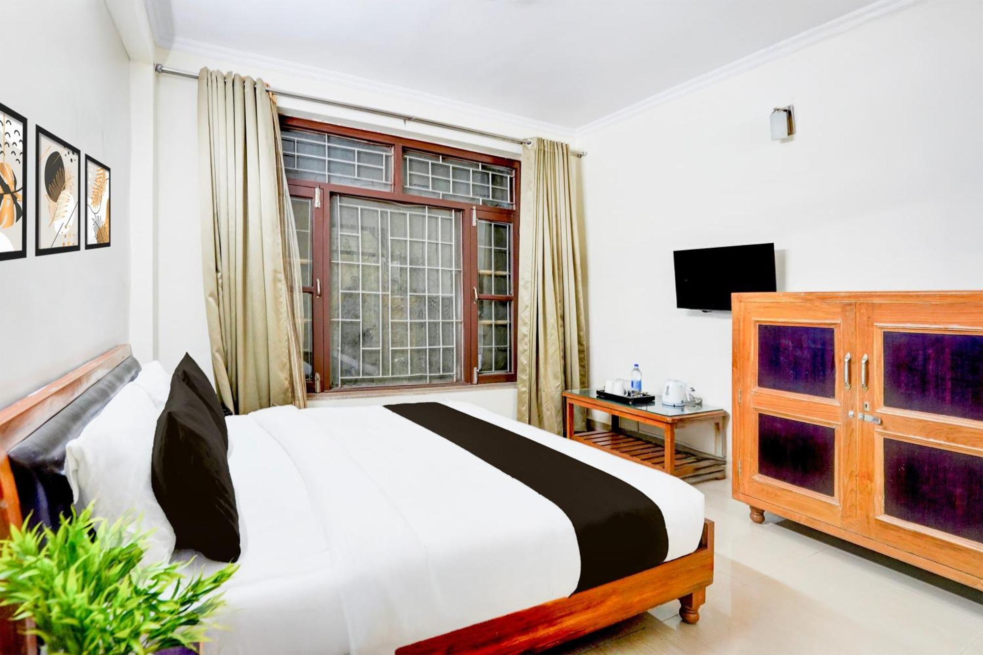 Super Townhouse Mall Road Near Library Chowk Mussoorie Exterior photo