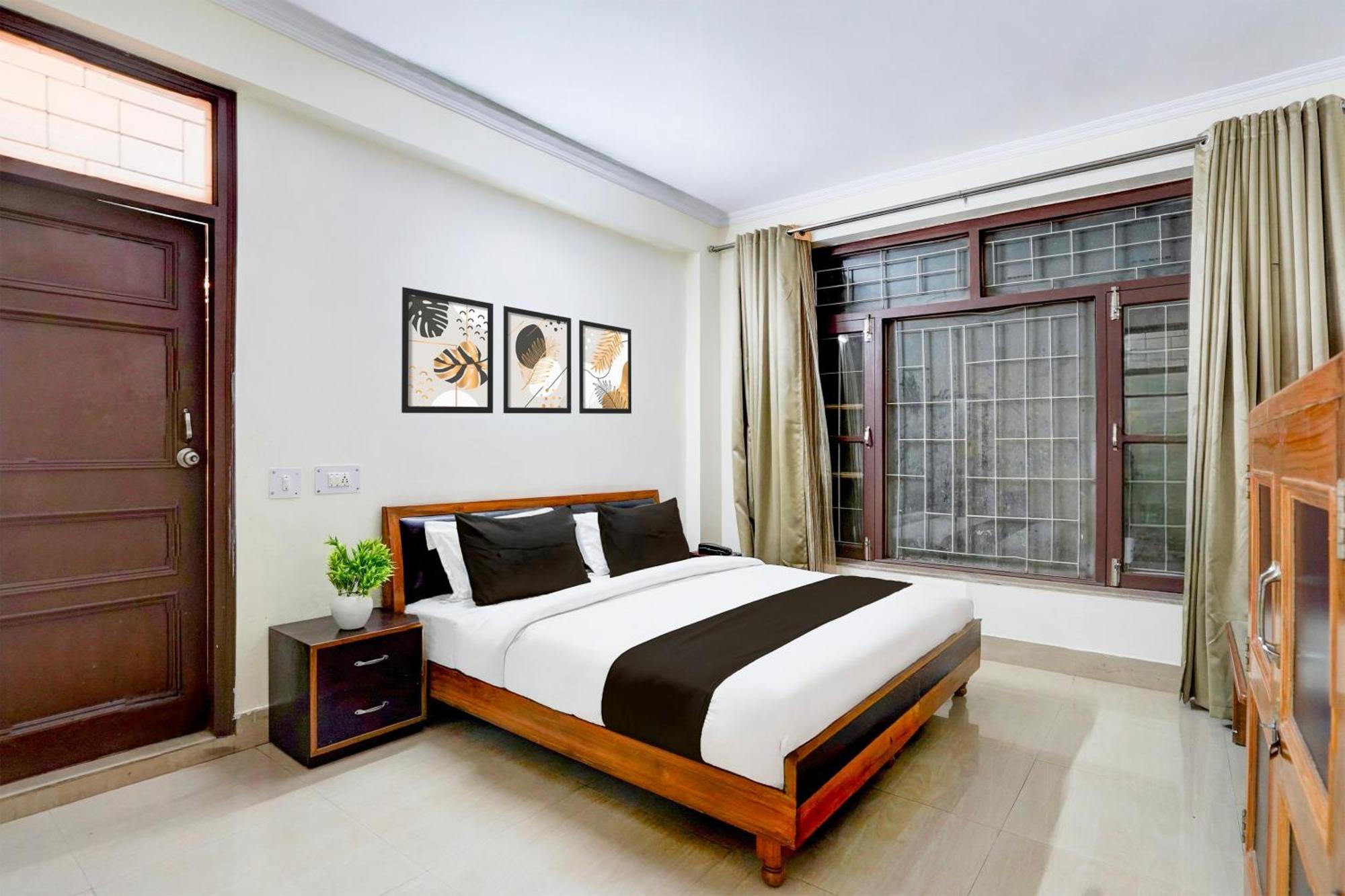 Super Townhouse Mall Road Near Library Chowk Mussoorie Exterior photo